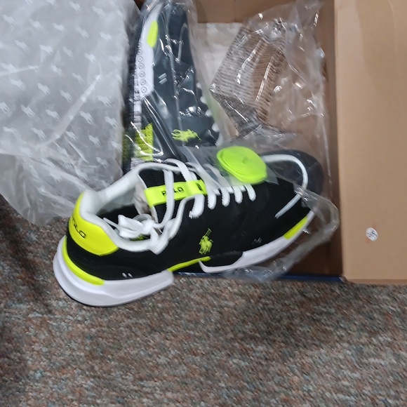 Polo Ralph lauren sneaker size 12,black/safe suede/air mesh Nwt/Nwb - Picture 2 of 5
